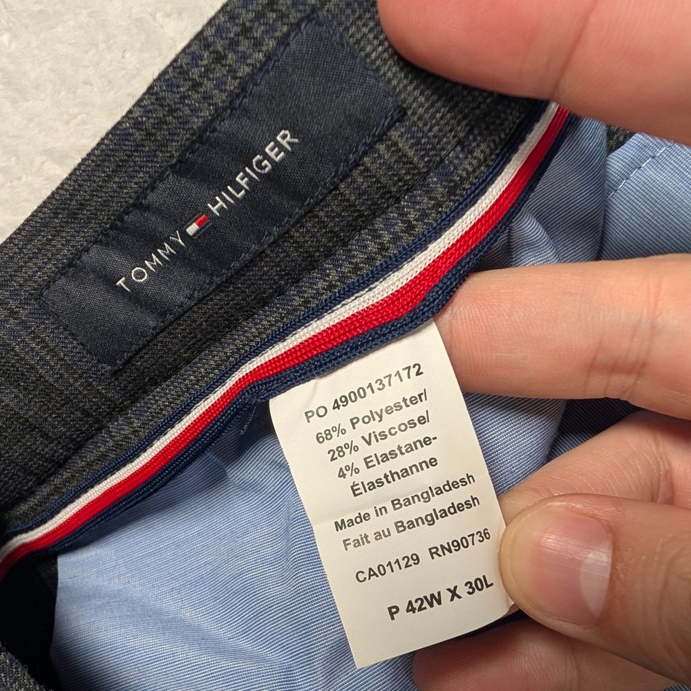 Tommy Hilfiger Tate Dress Pants Mens 42x30 Gray Glen Plaid Flat Front Stretch - Picture 3 of 9